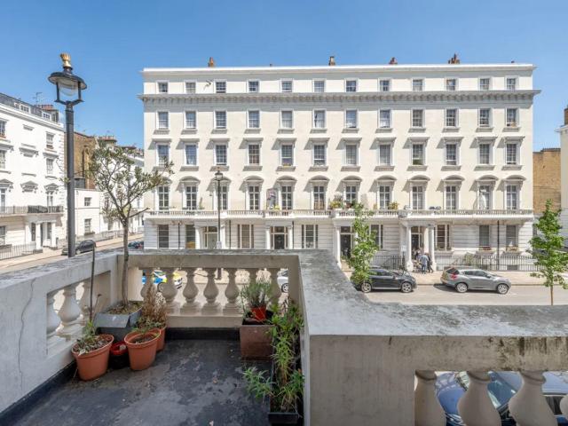 Apartment for rent in Pimlico, Greater London