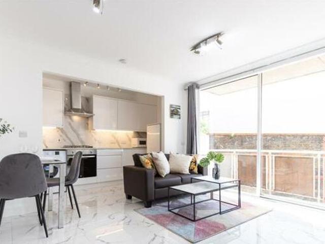 House for rent in Lyons, Greater London