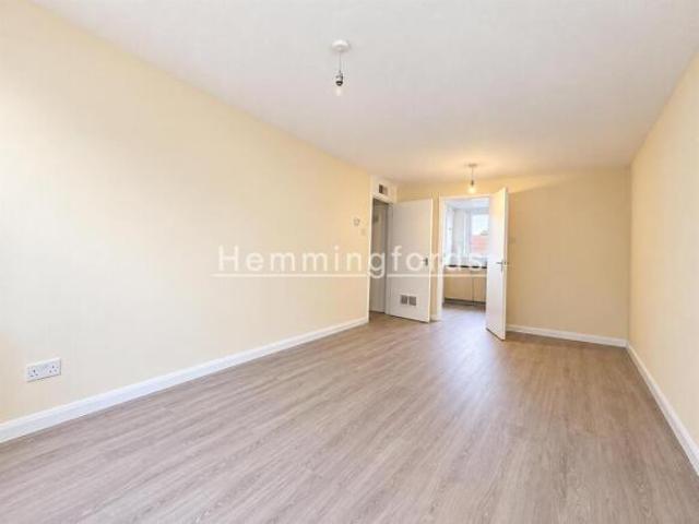 Apartment for rent in St Loy, Cornwall