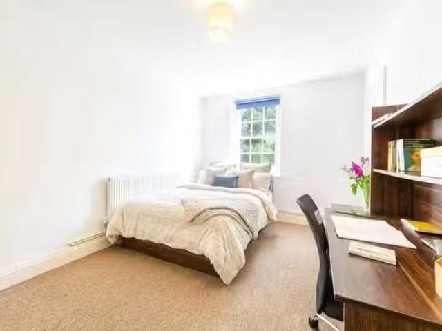 Apartment for rent in Tyndall's Park, Feckenham