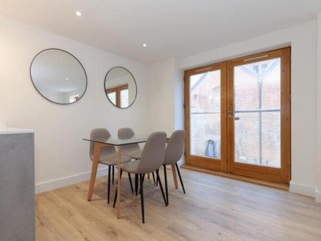 Apartment for rent in St Thomas', The Slade
