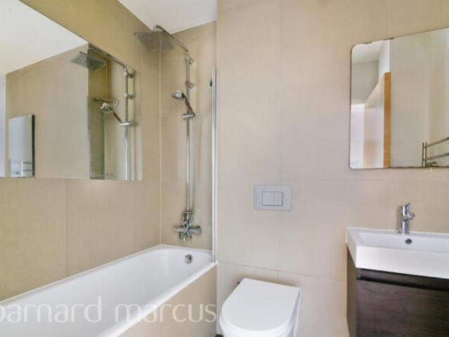 Apartment for rent in Greater London