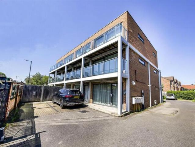 Apartment for rent in Twickenham, Greater London