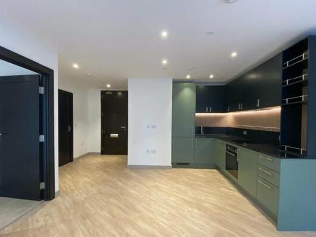 House for rent in Surrey