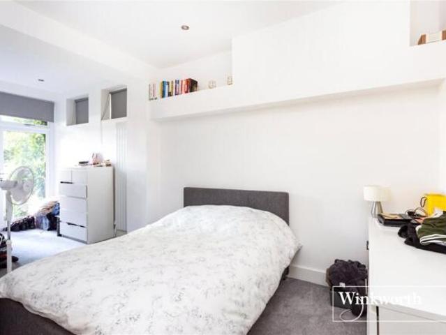 Apartment for rent in London Borough of Barnet, Greater London