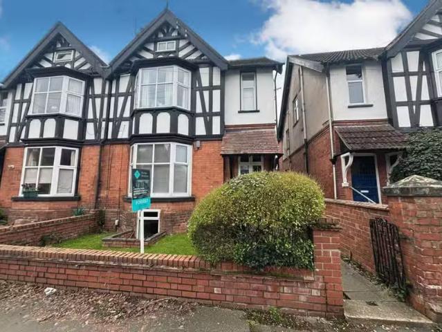Apartment for rent in Green Close, Warwickshire