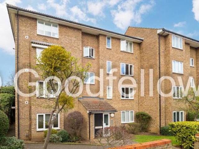 House for rent in Sutton Green, Woking