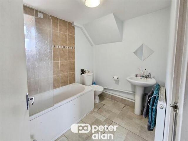 Apartment for rent in Wales