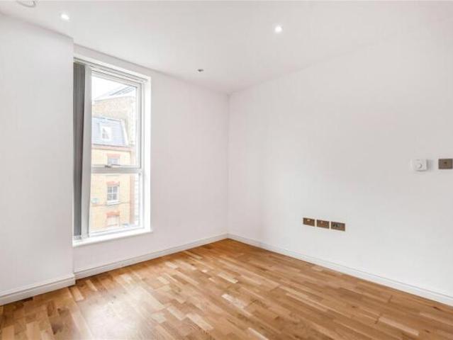 Apartment for rent in Cat Hill