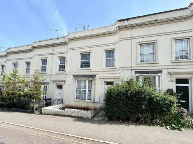 House for rent in Green Close, Warwickshire