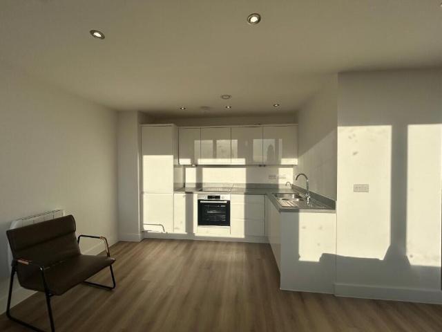 Apartment for rent in Old Trafford, Trafford Park