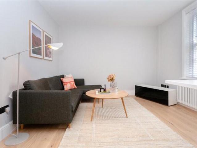 Apartment for rent in Cat Hill