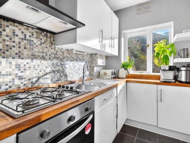 Apartment for rent in Cat Hill
