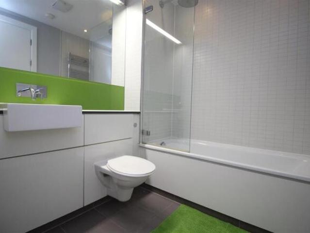Apartment for rent in South Lane, West Yorkshire