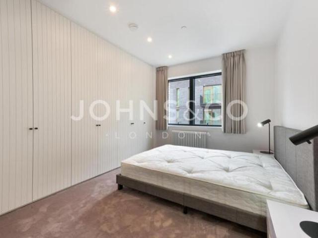 Apartment for rent in Brentford End, Greater London
