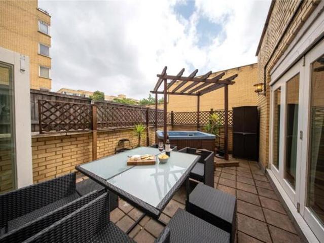 Apartment for rent in Cat Hill