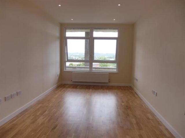 Apartment for rent in Park Street, St Albans