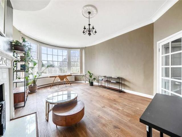 Apartment for rent in London Borough of Lewisham, Blackheath