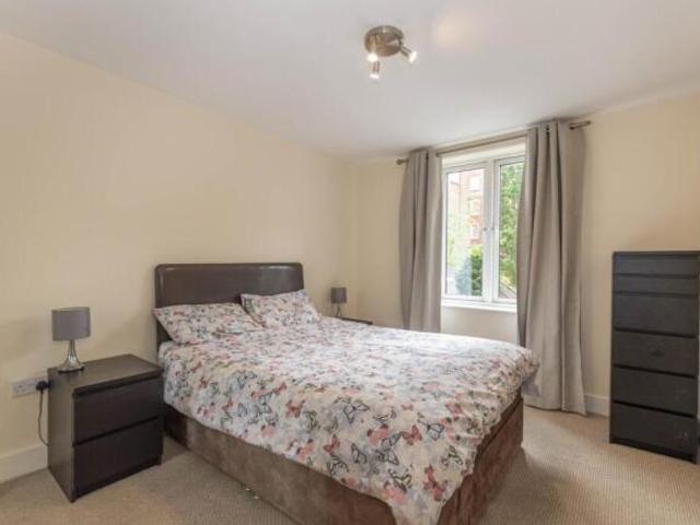Apartment for rent in Heigham Grove, East Bank