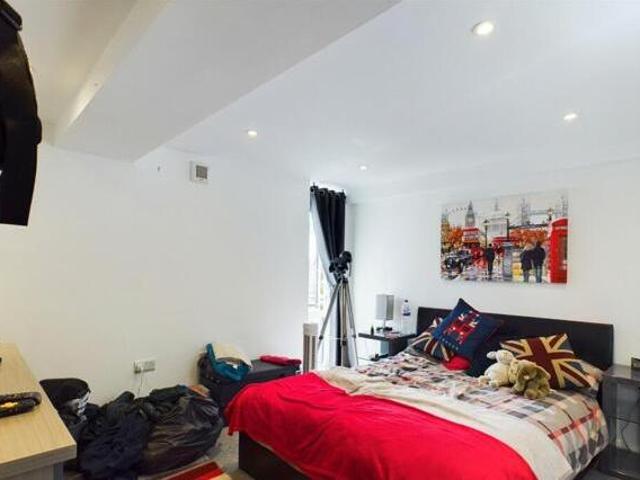 House for rent in Lyons, Greater London