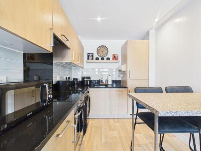 Apartment for rent in Brompton, Chatham