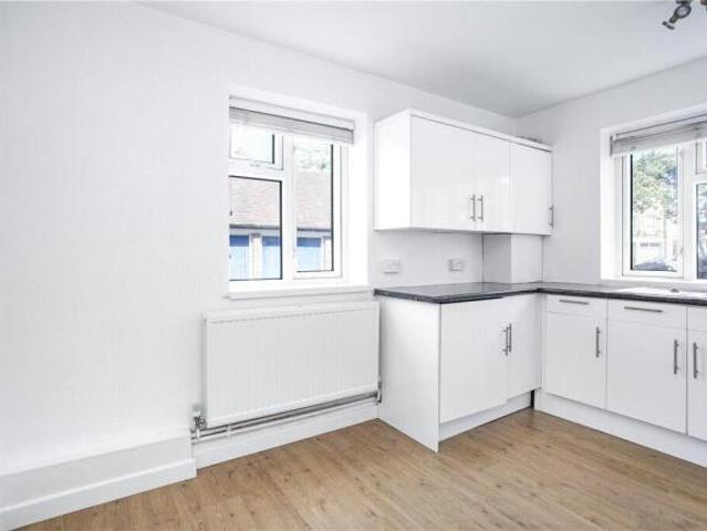 Apartment for rent in East Sheen, Greater London