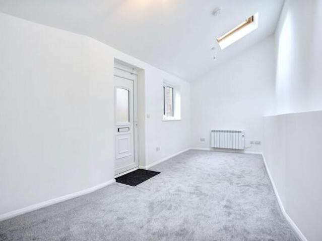 Apartment for rent in Midway, Kent