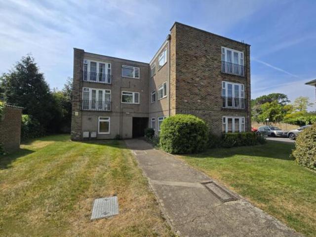 Apartment for rent in Enfield, Greater London