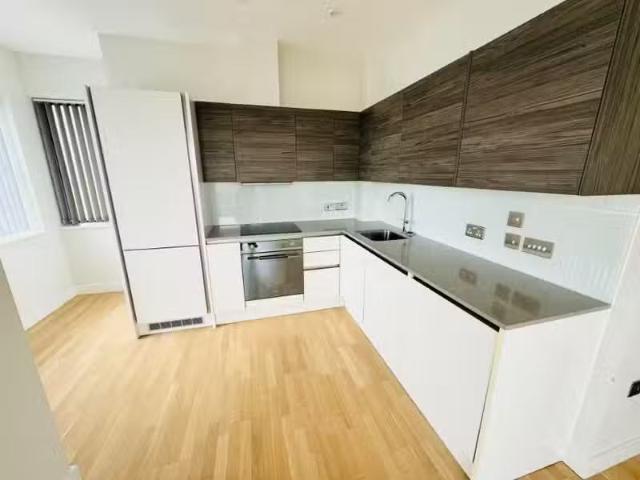 Apartment for rent in Blossomfield, West Midlands