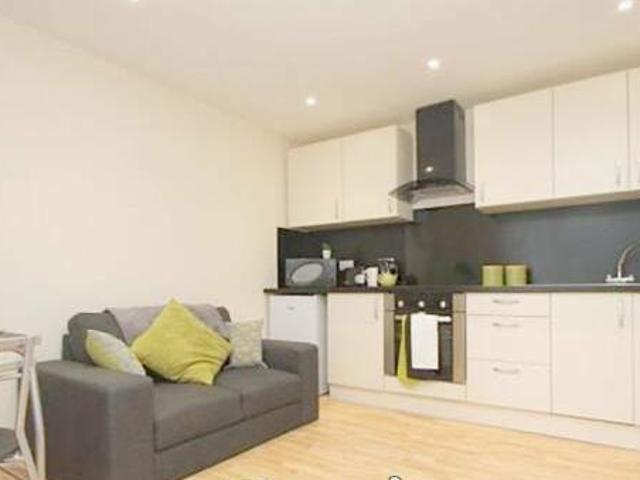 House for rent in Lyons, Greater London