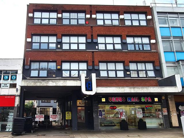 Apartment for rent in Southgate, Greater London
