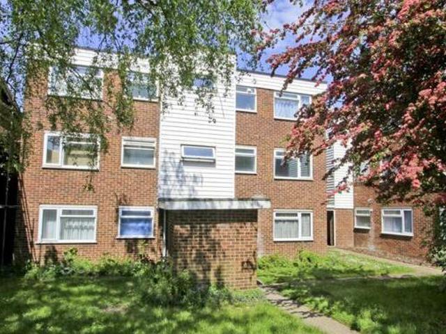 House for rent in Uxbridge, Greater London