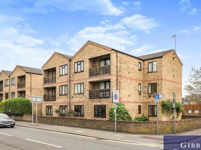 House for rent in Uxbridge, Greater London
