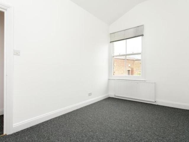 Apartment for rent in Cat Hill