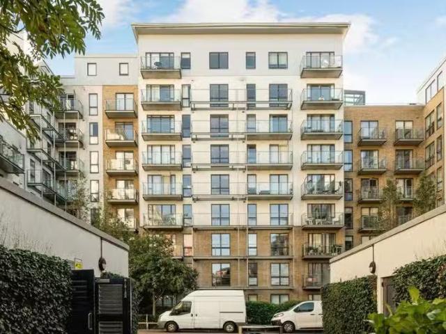 Apartment for rent in Bromley-by-Bow, Poplar Grove