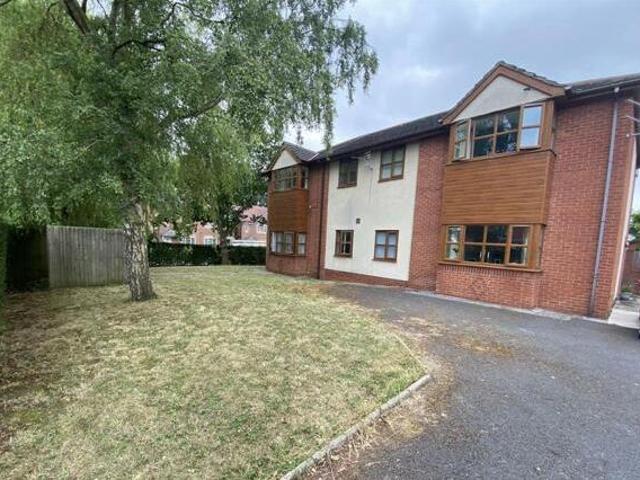 House for rent in Lyons, Greater London