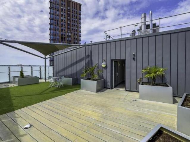 Apartment for rent in Greater London
