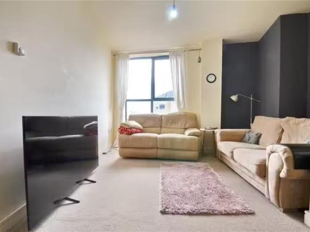 Apartment for rent in Kingswood