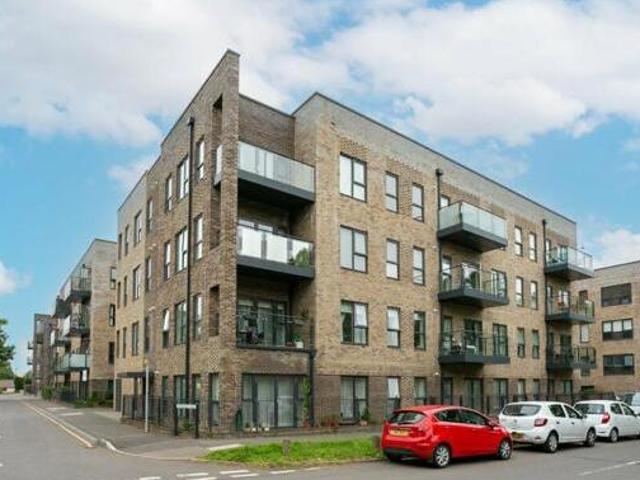 House for rent in North Watford, Hertfordshire