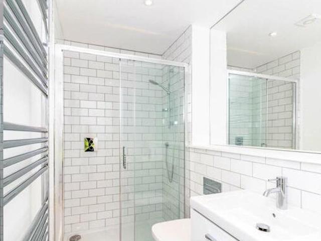 House for rent in Lyons, Greater London