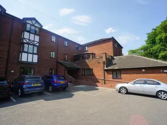 Apartment for rent in Lee Bank, Greater Manchester