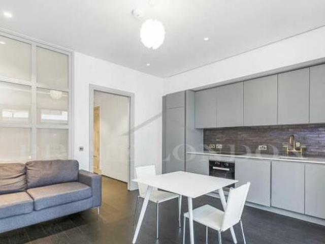 House for rent in City of London, Greater London