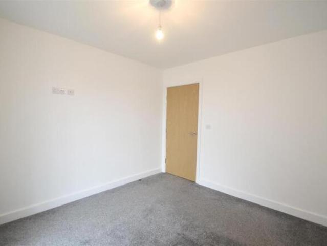 Apartment for rent in Penwartha Coombe, Cornwall