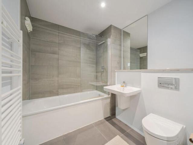 Apartment for rent in City Centre, Georgia