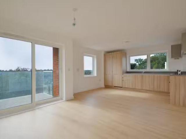Apartment for rent in Shortlands, Isle Of Man