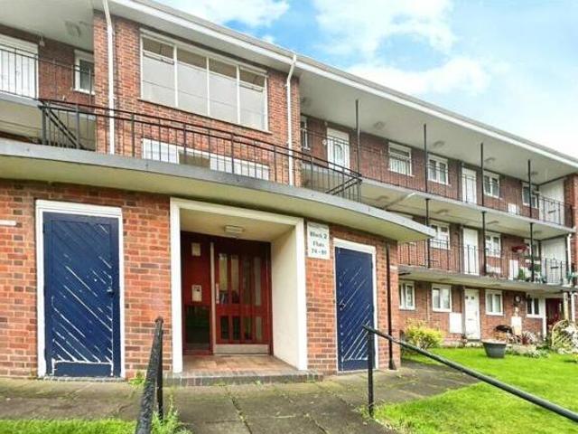 House for rent in Goldthorn Hill, West Midlands