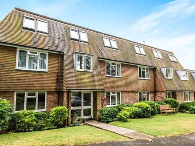 House for rent in Surrey