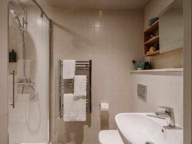 Apartment for rent in Cat Hill