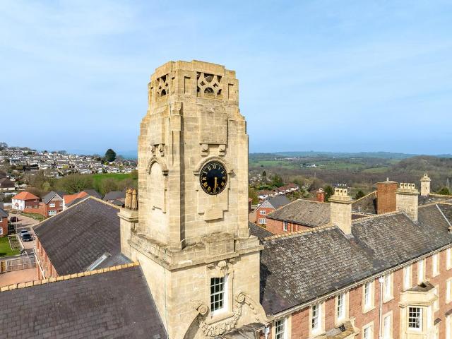 Flat for sale in Caerleon, Wales