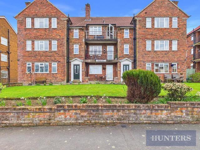 Flat for sale in Scalby Mills, Kepwick